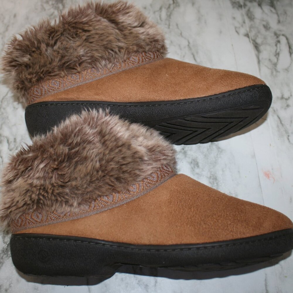 ISOTONER Slippers Suede Faux Fur Trim Shoes Memory Foam Brown Tan Large